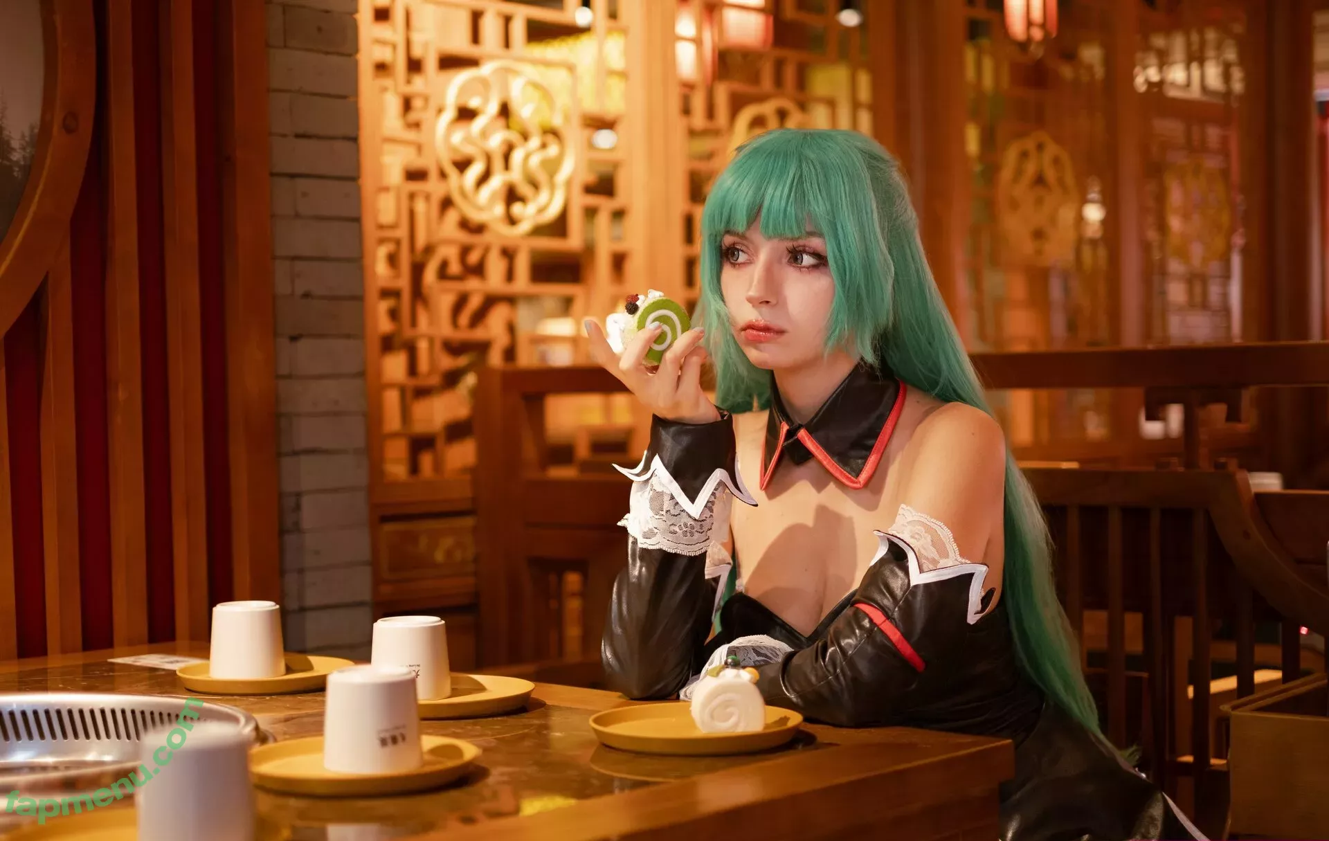 Himee.lily nude photo #1470 (Himeecosplay / kawaiierotica)
