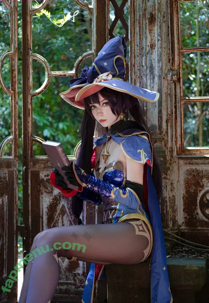 Himee nude photo #0045 (Himeecosplay / himee.lily)