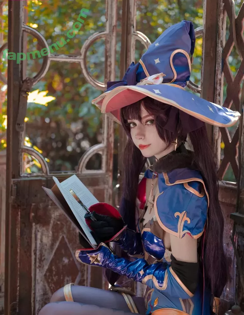 Himee nude photo #0046 (Himeecosplay / himee.lily)