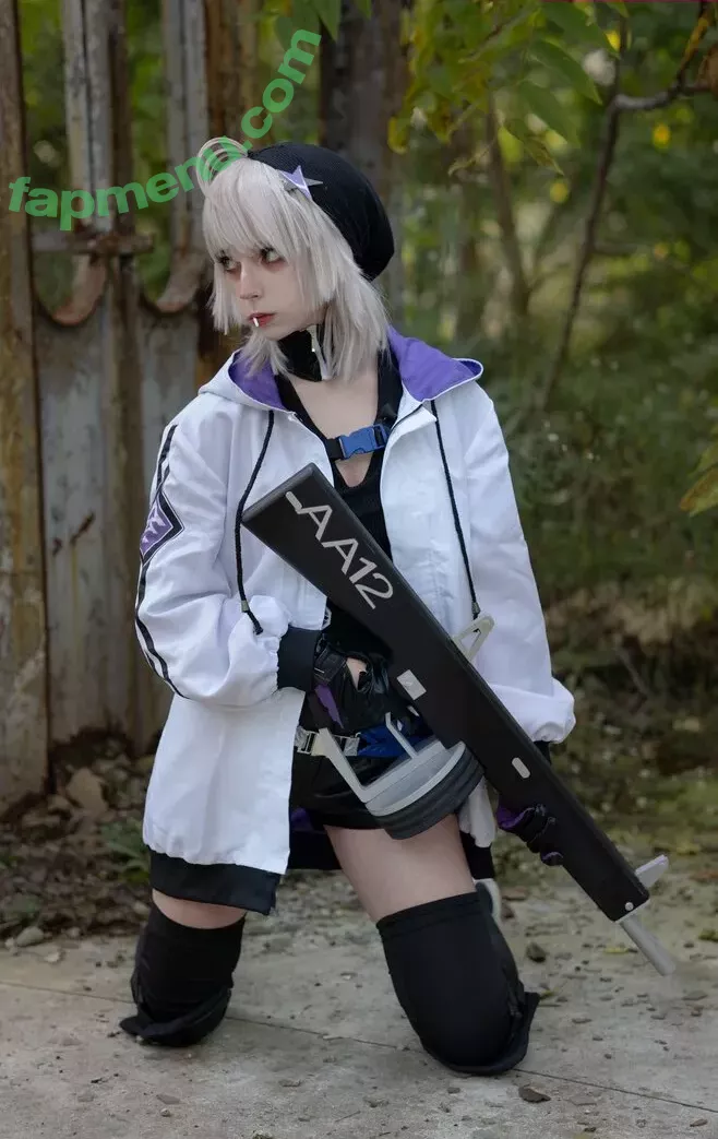 Himeecosplay nude photo #0014 (Himee.lily)