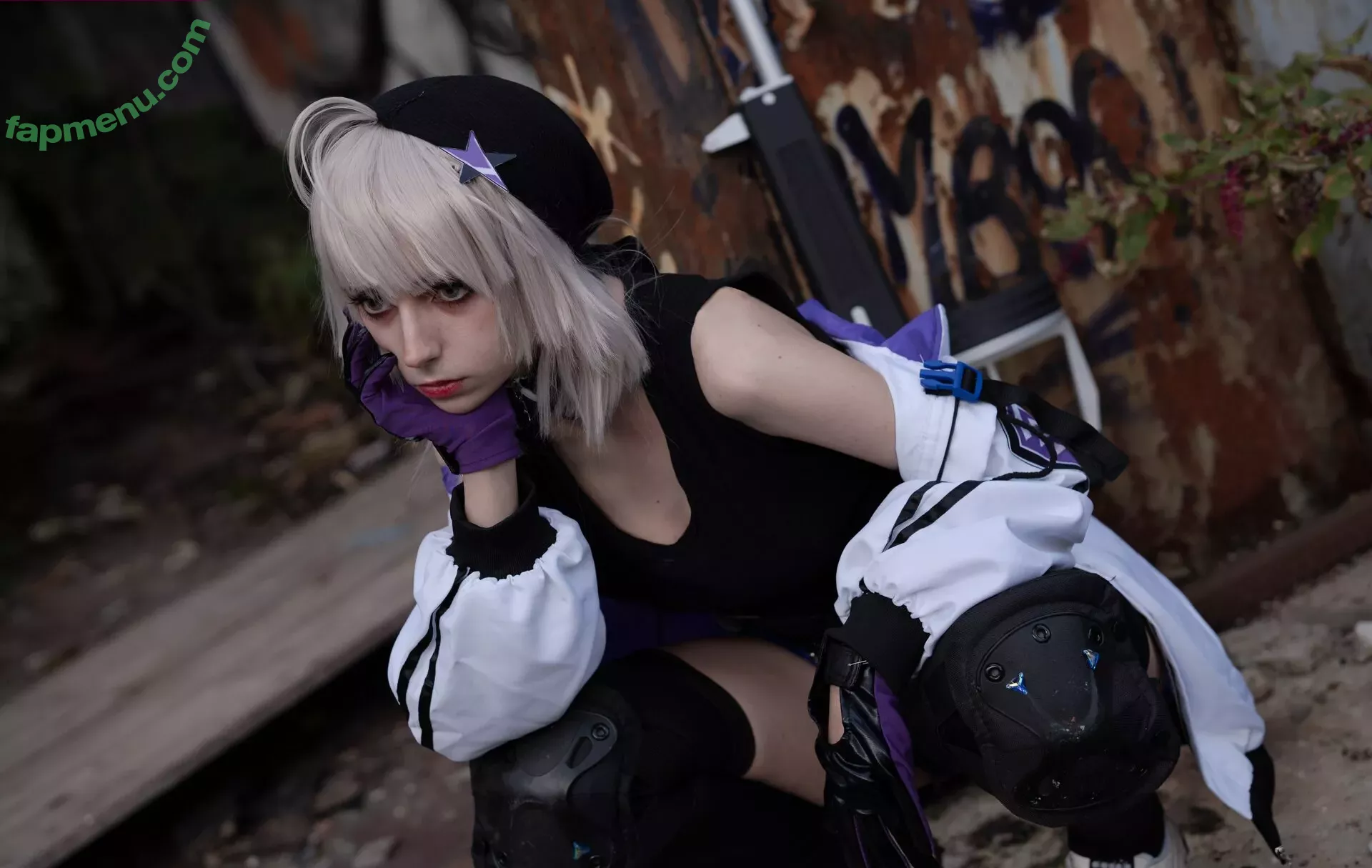 Himeecosplay nude photo #0025 (Himee.lily)