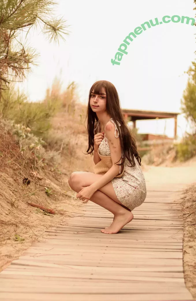 Himeecosplay nude photo #0077 (Himee.lily)