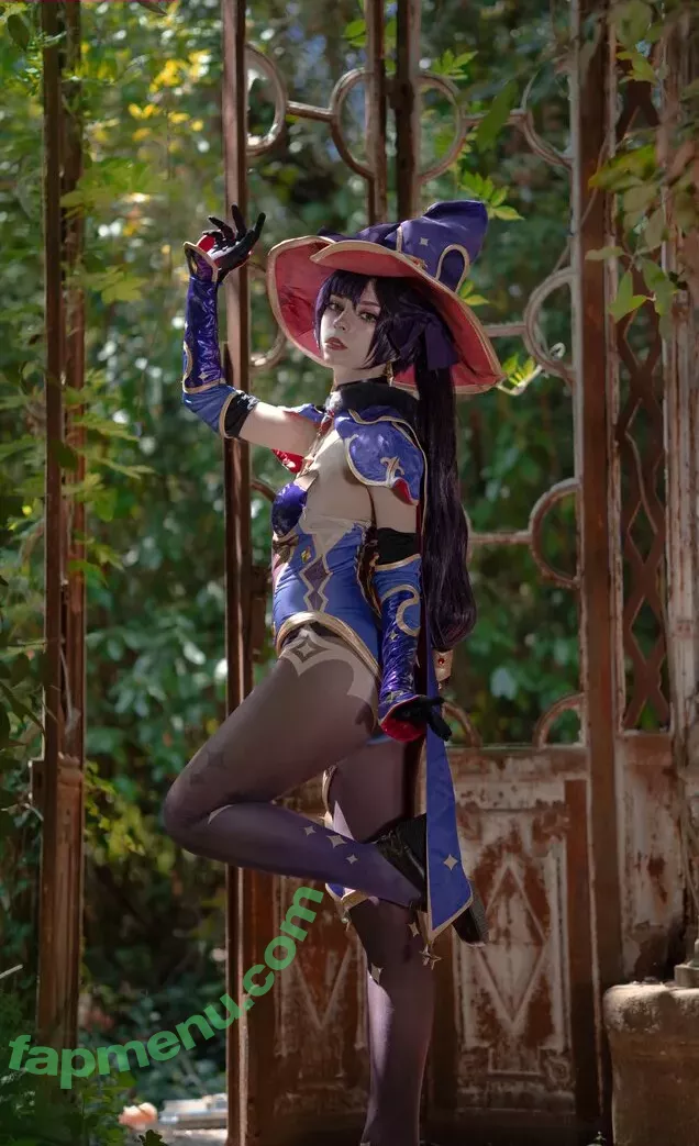 Himeecosplay nude photo #0413 (Himee.lily)
