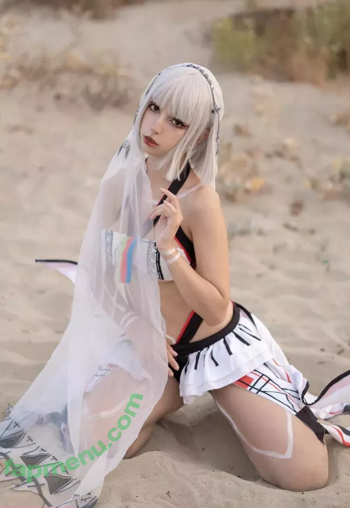Himeecosplay nude photo #0422 (Himee.lily)
