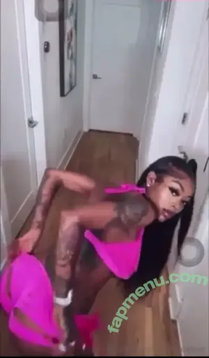  nude photo #0001