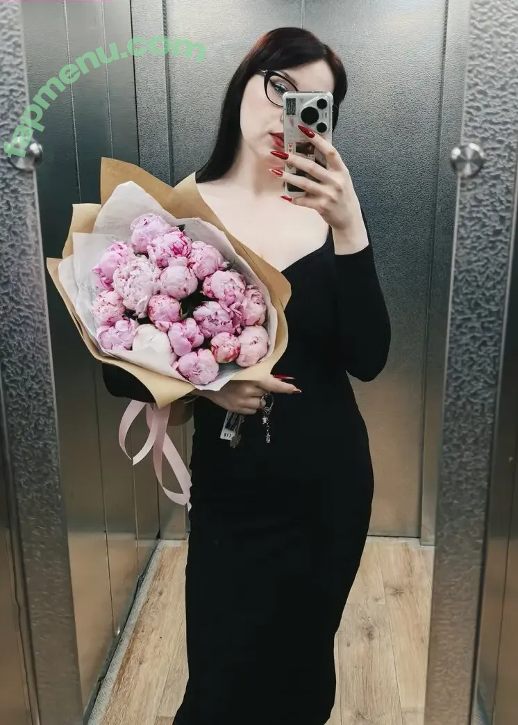 Hinikali nude photo #0051 (Betty Short / Hinkali4 / hinkkeli)