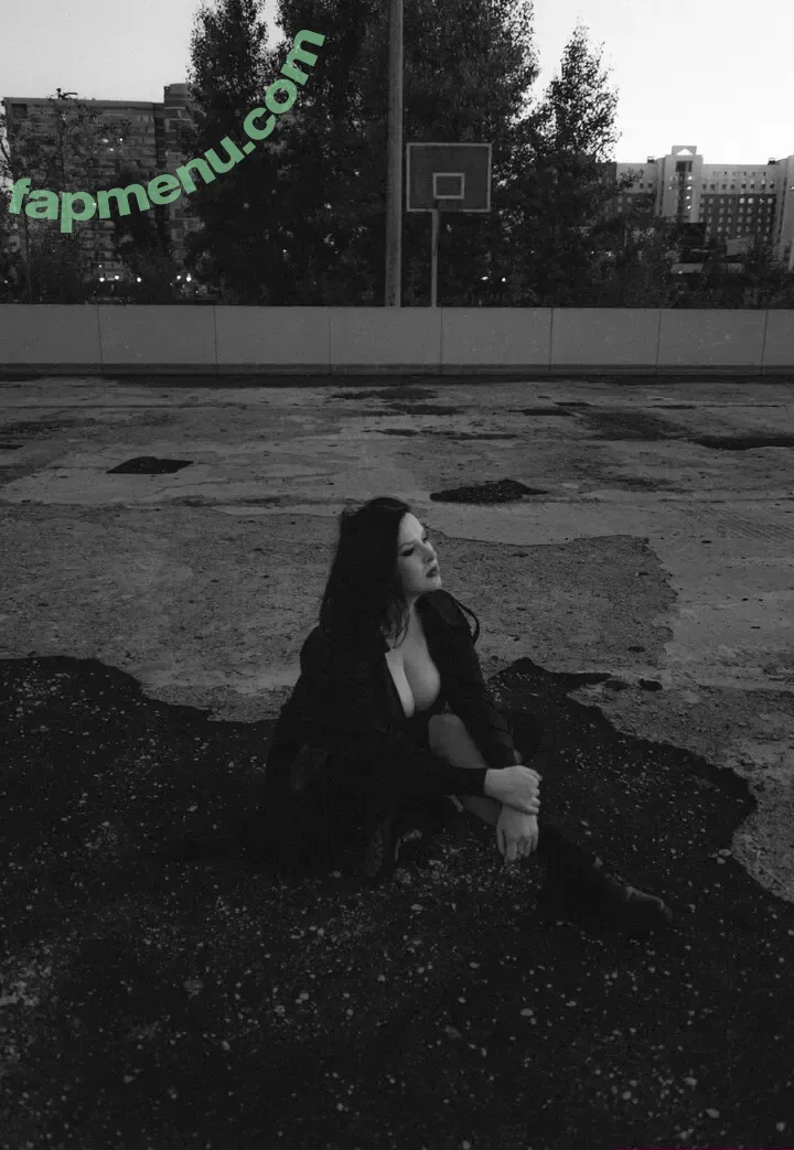 Hinikali nude photo #0058 (Betty Short / Hinkali4 / hinkkeli)