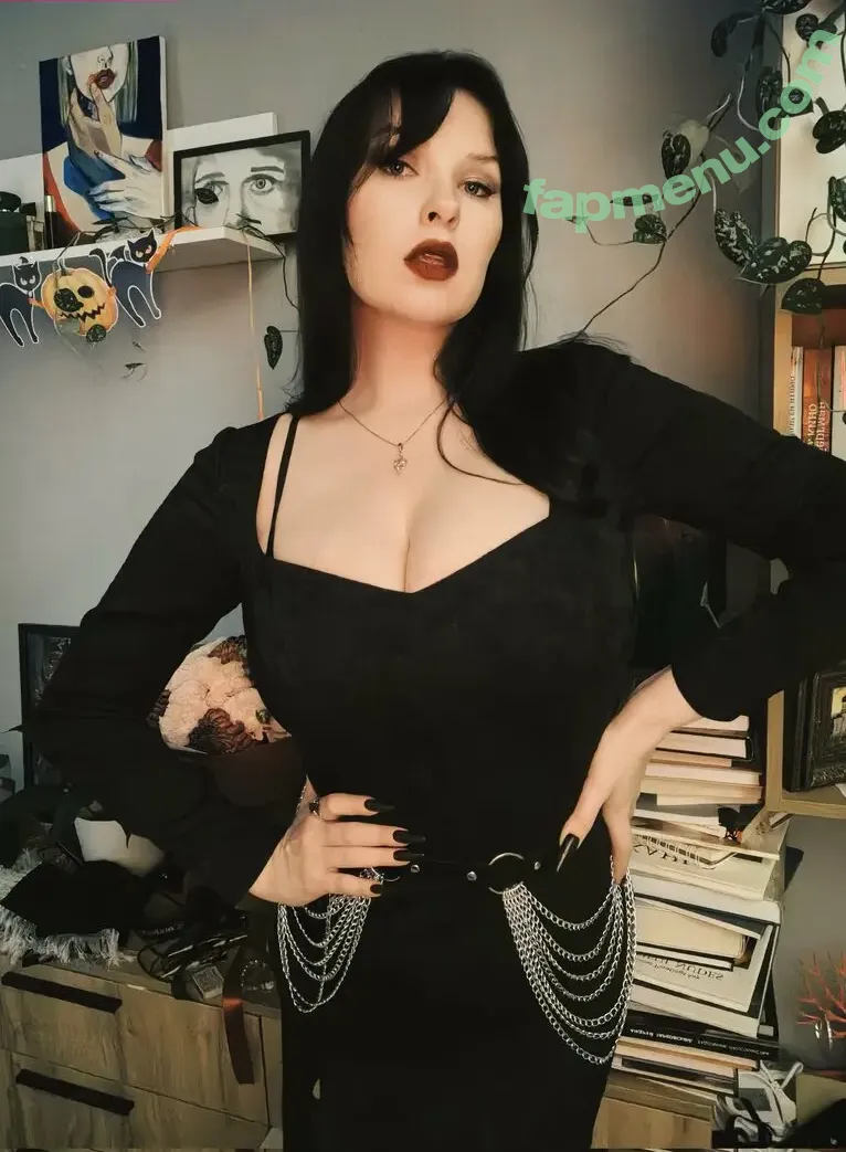 Hinikali nude photo #0063 (Betty Short / Hinkali4 / hinkkeli)