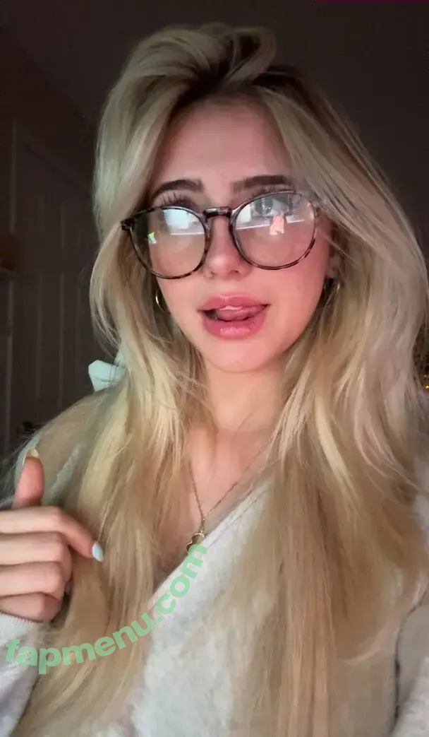 Hippicam nude photo #0175 (Hippicamm)