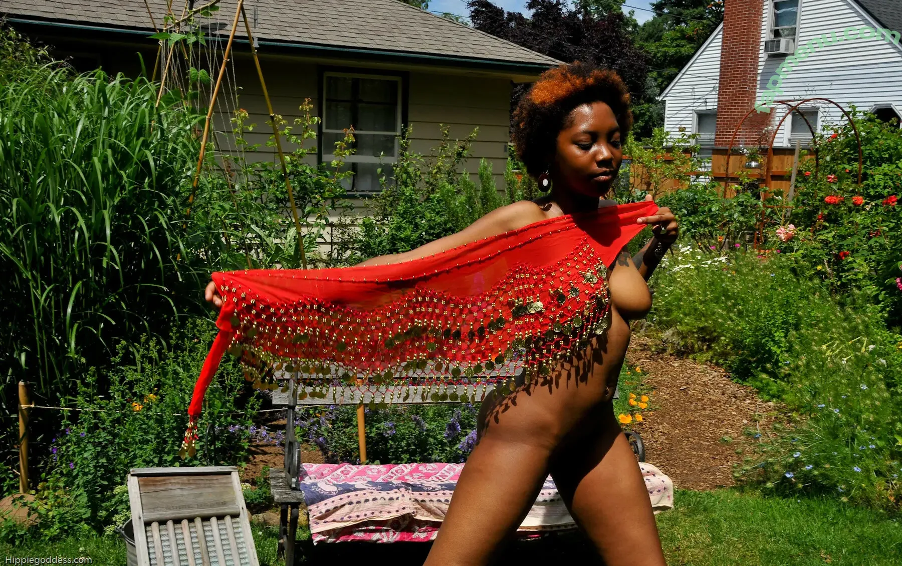 HippieGoddess nude photo #0037 (hippie___goddess / hippiegoddess69)