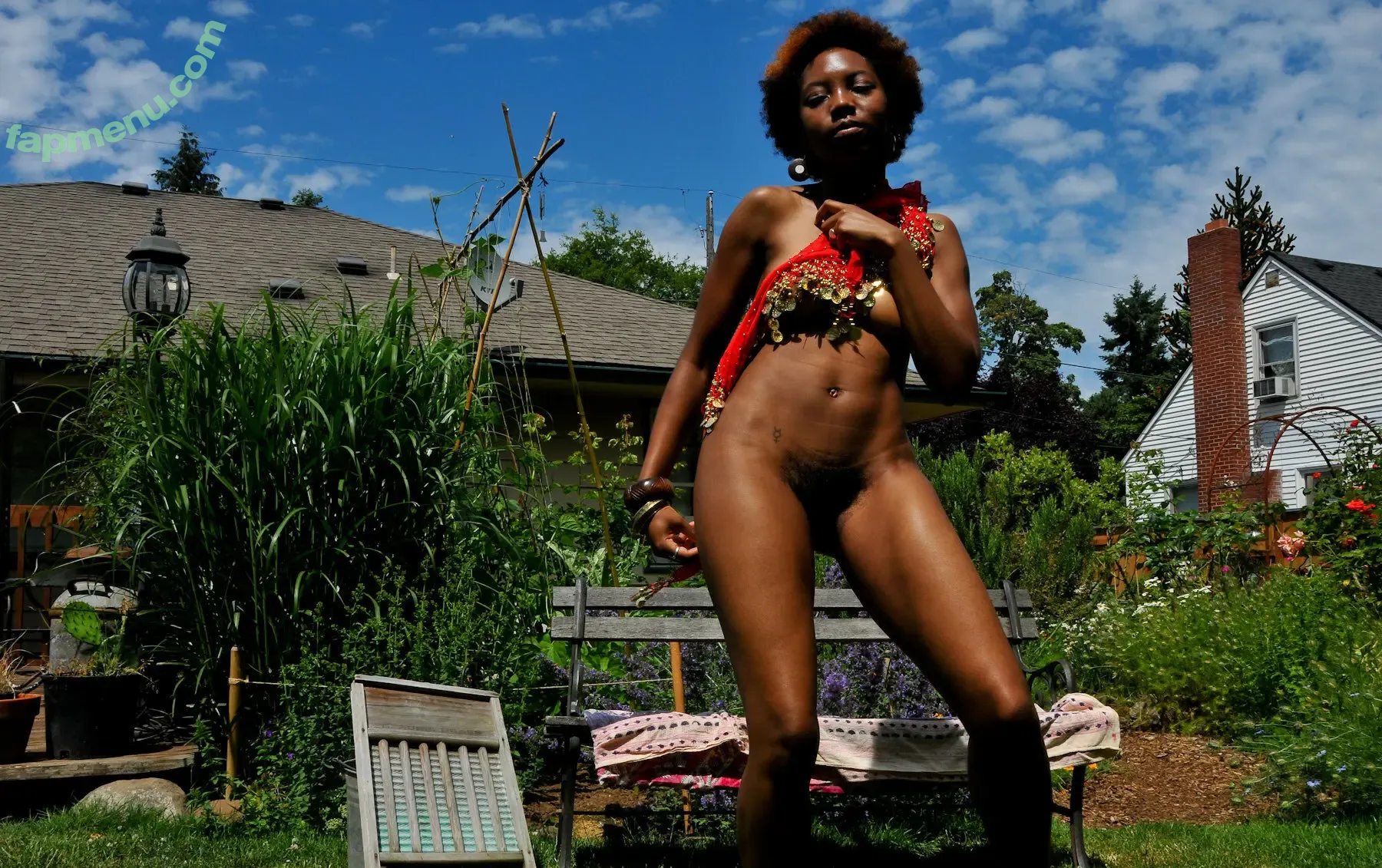 HippieGoddess nude photo #0043 (hippie___goddess / hippiegoddess69)