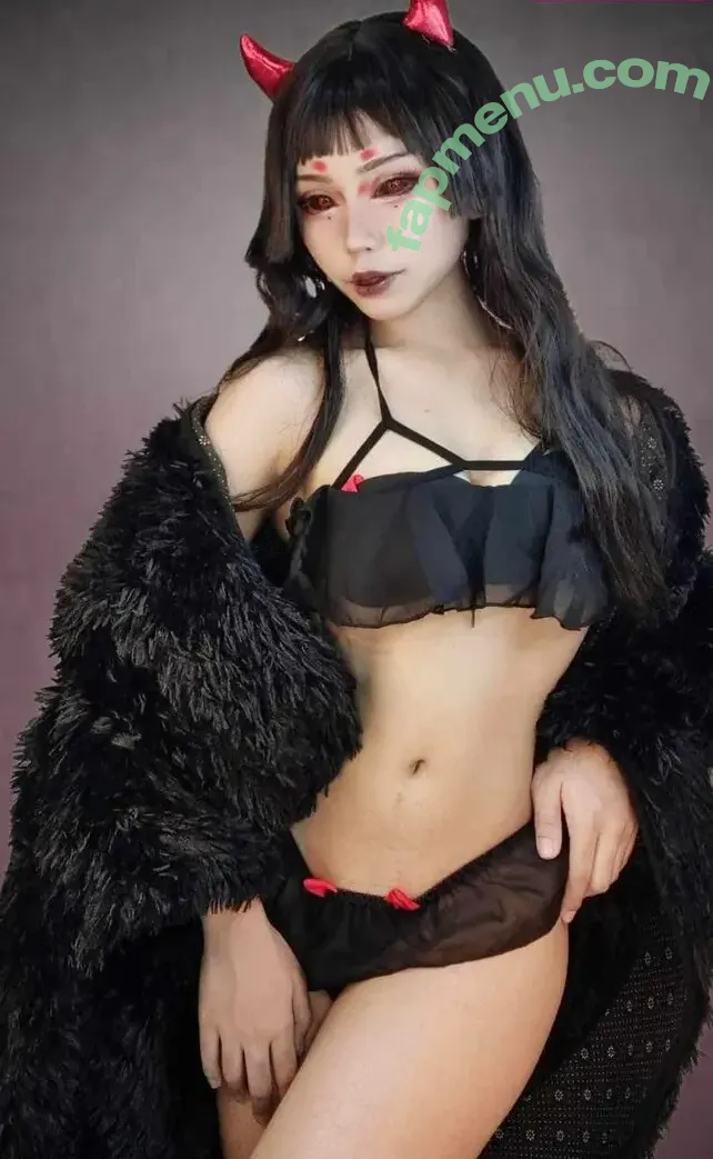 Hippochii nude photo #0028 (hippo_chii131)