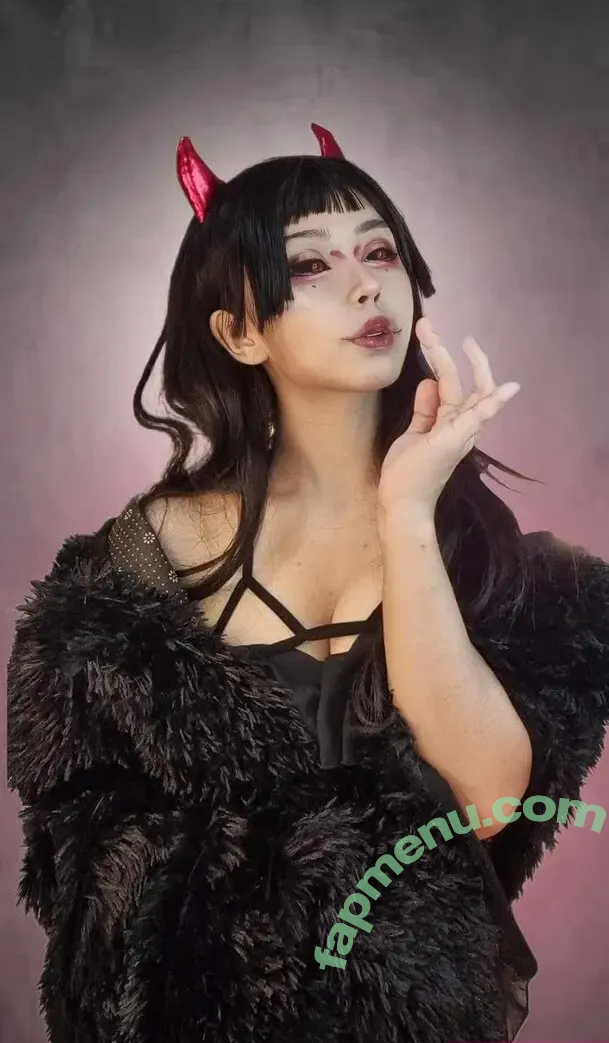 Hippochii nude photo #0029 (hippo_chii131)