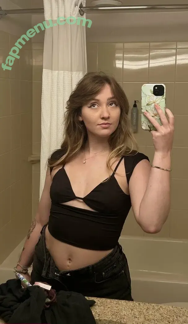 hiraethrl nude photo #0018 (grwmhira / hiraisnthere)