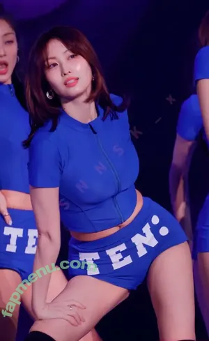 Hirai Momo / TWICE / momo nude photo #0218