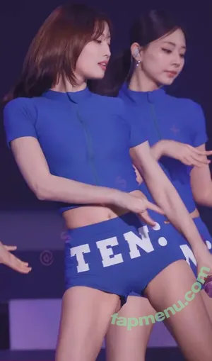 Hirai Momo / TWICE / momo nude photo #0221