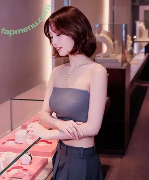 Hirai Momo / TWICE / momo nude photo #0244