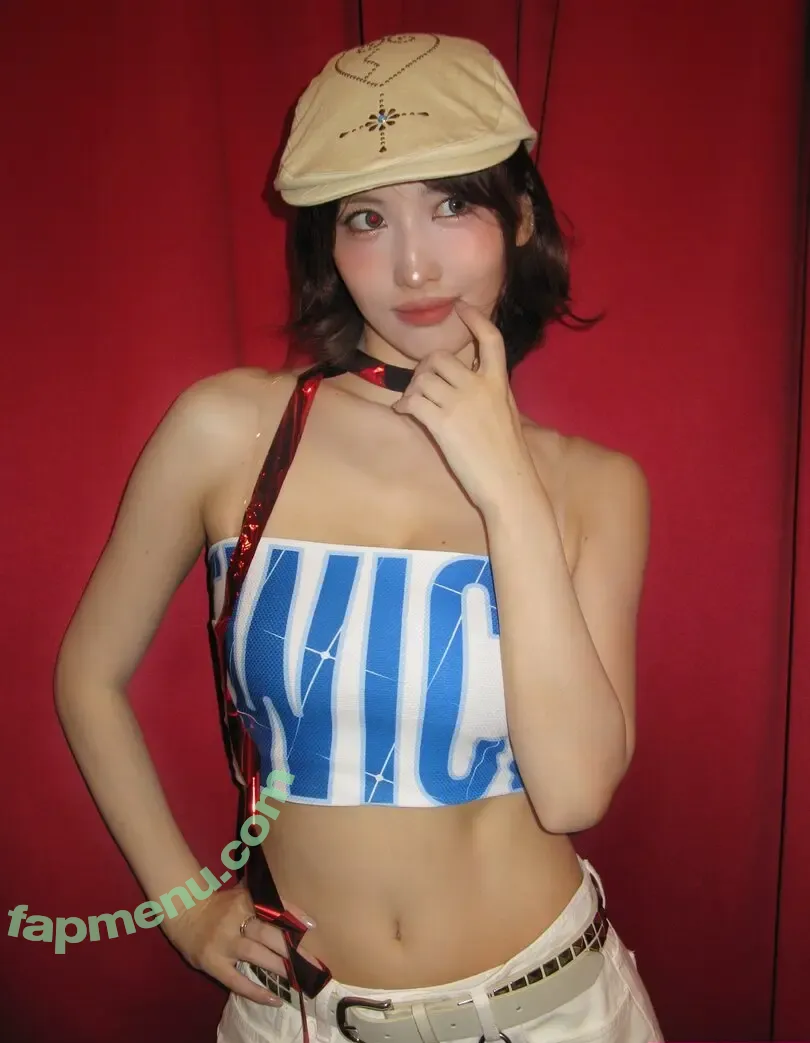 Hirai Momo nude photo #0188 (TWICE / momo)