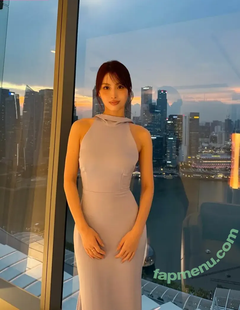 Hirai Momo nude photo #0196 (TWICE / momo)