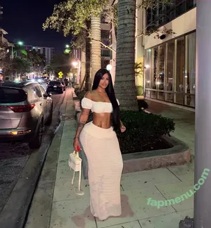 Hispanic / Latina Women / dianaMriveraa / dianamrivera_ / dianariveraa nude photo #1031