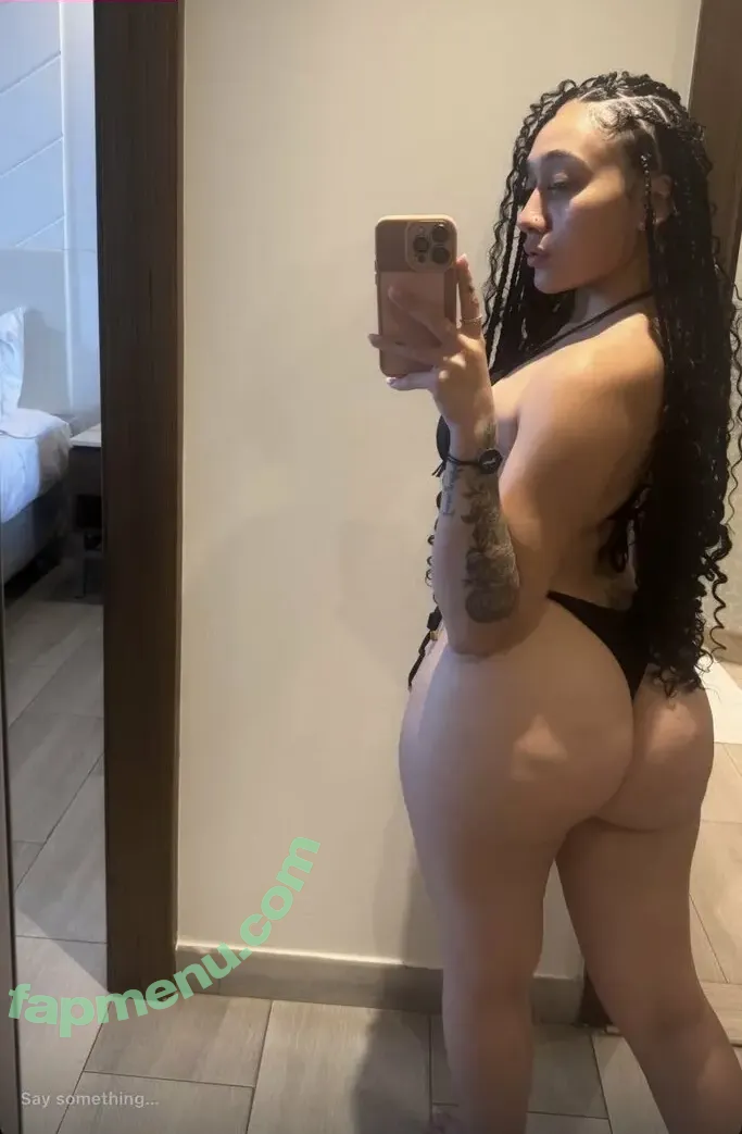 Hispanic nude photo #1064 (Latina Women / dianaMriveraa / dianamrivera_ / dianariveraa)