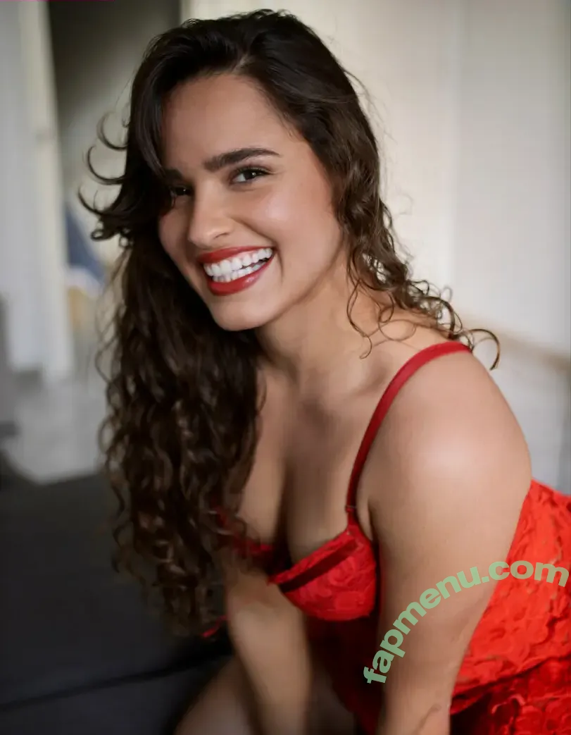 Hispanic nude photo #1101 (Latina Women / dianaMriveraa / dianamrivera_ / dianariveraa)