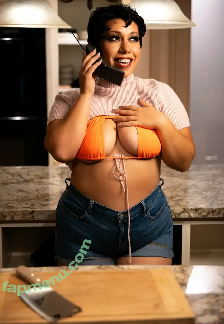 Hispanic nude photo #1150 (Latina Women / dianaMriveraa / dianamrivera_ / dianariveraa)