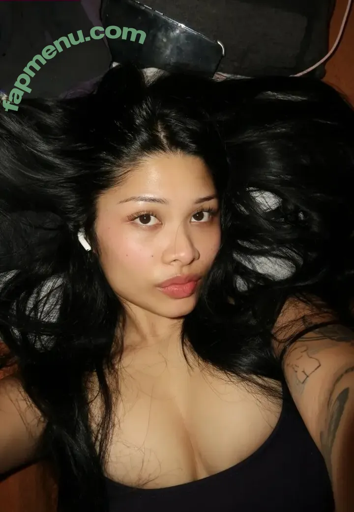 Hispanic nude photo #1235 (Latina Women / dianaMriveraa / dianamrivera_ / dianariveraa)