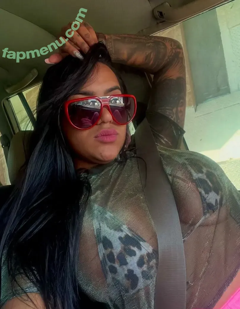 Hispanic nude photo #1441 (Latina Women / dianaMriveraa / dianamrivera_ / dianariveraa)