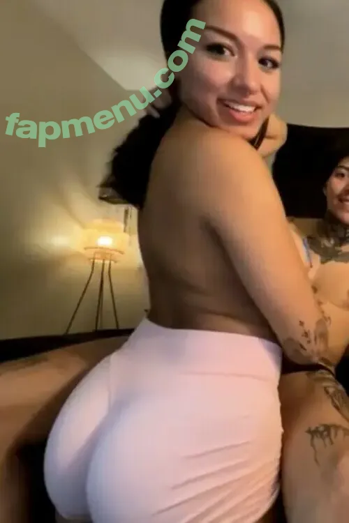 Hispanic nude photo #1706 (Latina Women / dianaMriveraa / dianamrivera_ / dianariveraa)