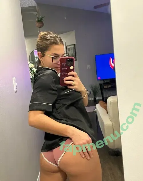 Hispanic nude photo #1801 (Latina Women / dianaMriveraa / dianamrivera_ / dianariveraa)