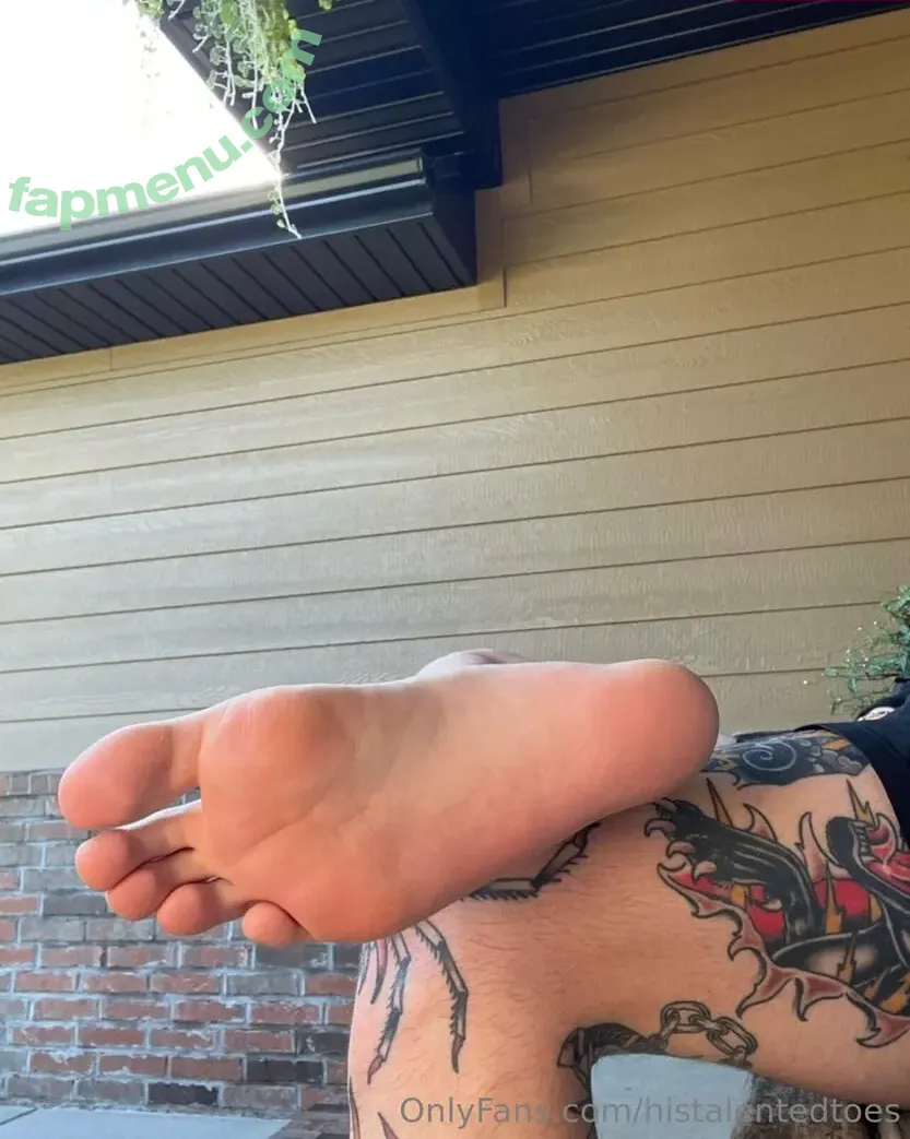 histalentedtoes nude photo #0009 (histalentedtoes)