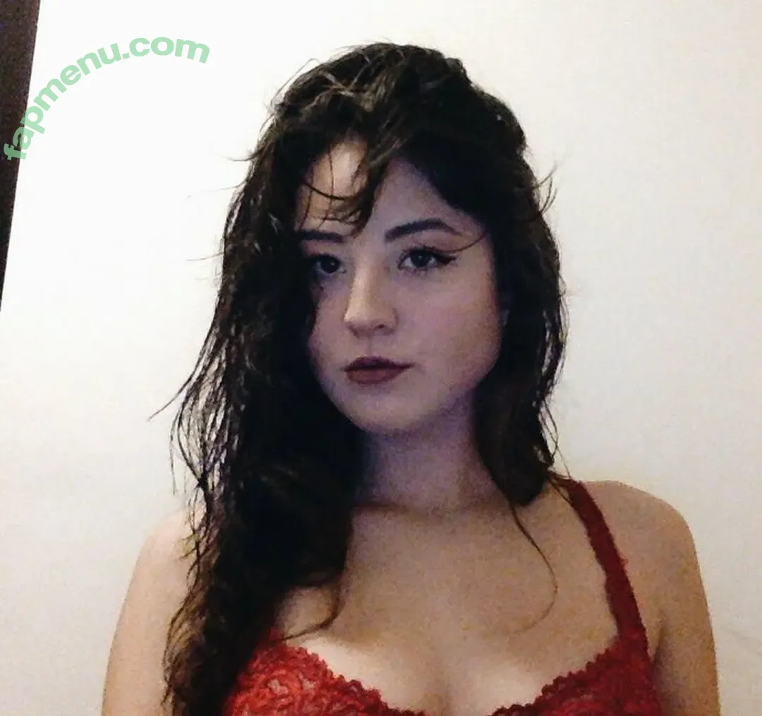 Hitchhikercourtney nude photo #0011 (Hitchhikercourtney)