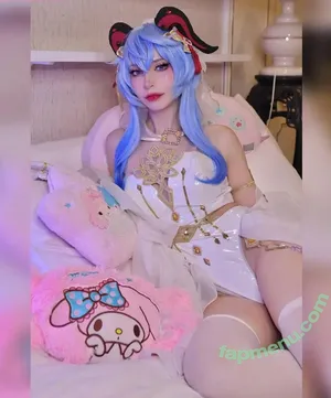 Hitomi Okami / hitomi_official / hitomi_okami / hitomi_okami_cos nude photo #0070