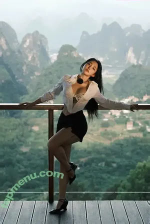 Hitomi Songyuxin / Lindsay78690789 / i_am_hitomi_1994 / songyuxinhitomi nude photo #1276