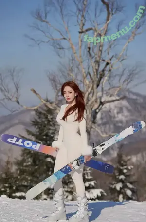 Hitomi Songyuxin / Lindsay78690789 / i_am_hitomi_1994 / songyuxinhitomi nude photo #1314