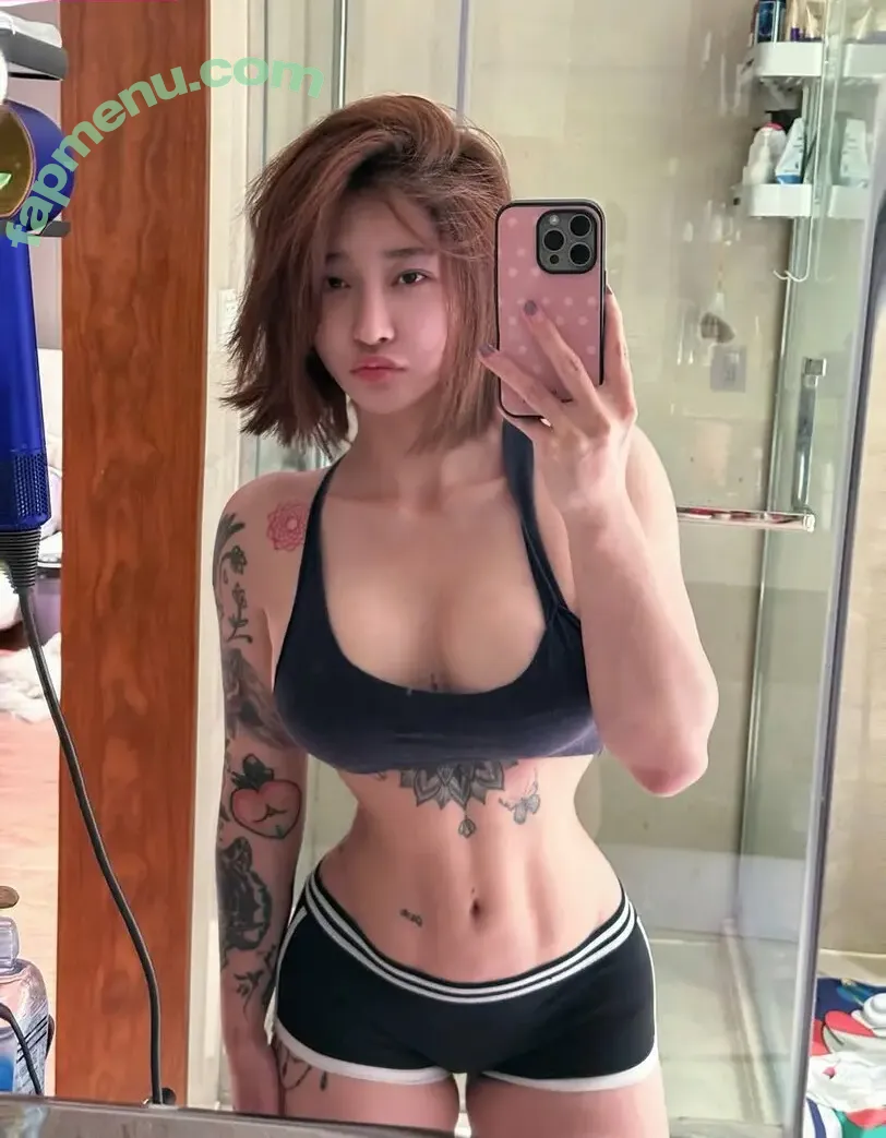 Hitomi Songyuxin nude photo #1208 (Lindsay78690789 / i_am_hitomi_1994 / songyuxinhitomi)