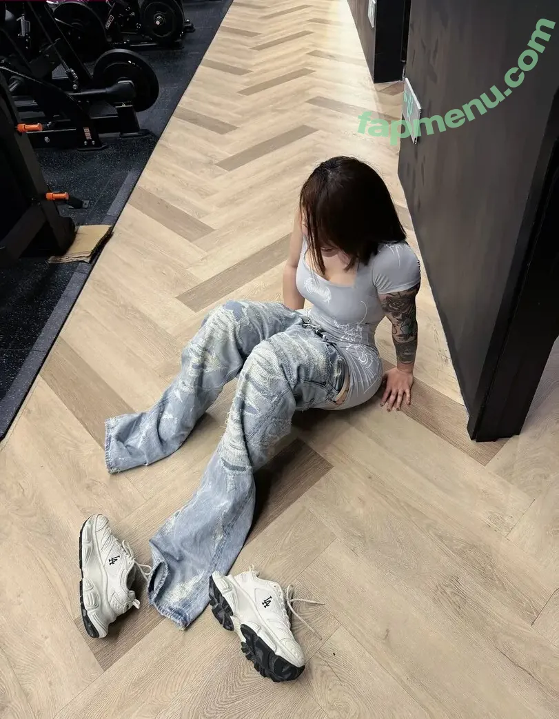 Hitomi Songyuxin nude photo #1230 (Lindsay78690789 / i_am_hitomi_1994 / songyuxinhitomi)