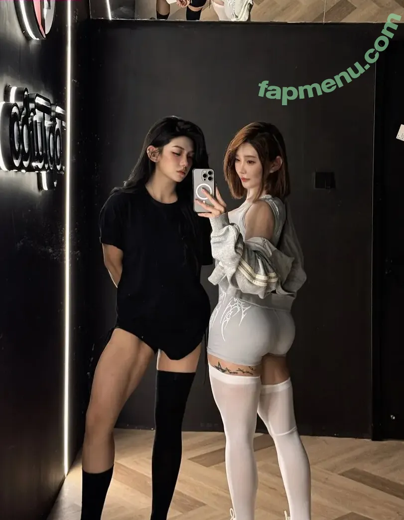 Hitomi Songyuxin nude photo #1233 (Lindsay78690789 / i_am_hitomi_1994 / songyuxinhitomi)