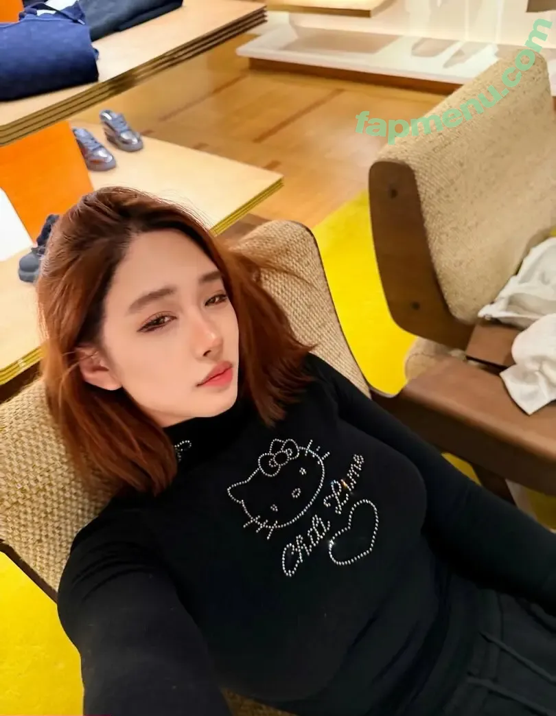 Hitomi Songyuxin nude photo #1271 (Lindsay78690789 / i_am_hitomi_1994 / songyuxinhitomi)