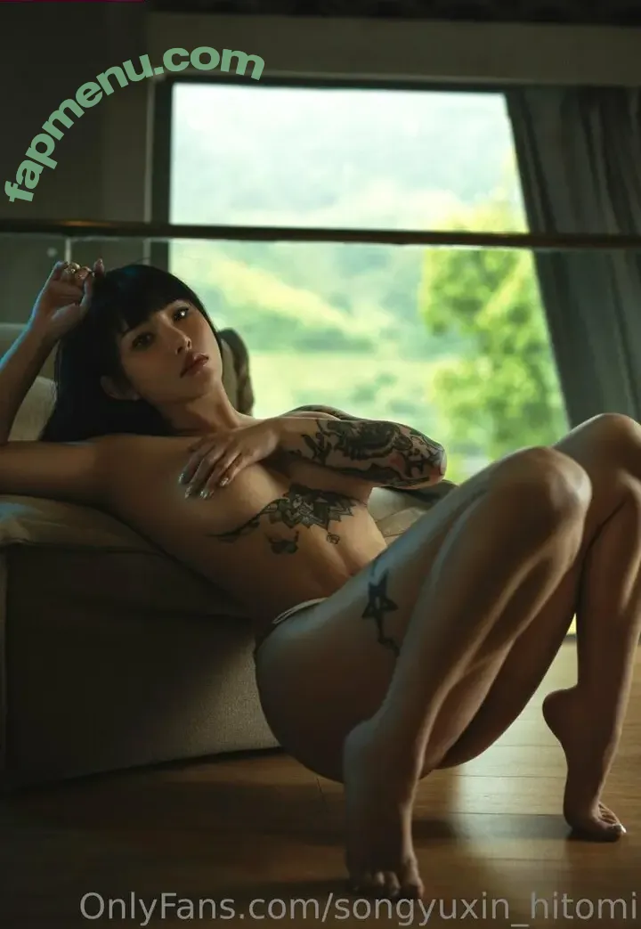 Hitomi Songyuxin nude photo #1295 (Lindsay78690789 / i_am_hitomi_1994 / songyuxinhitomi)