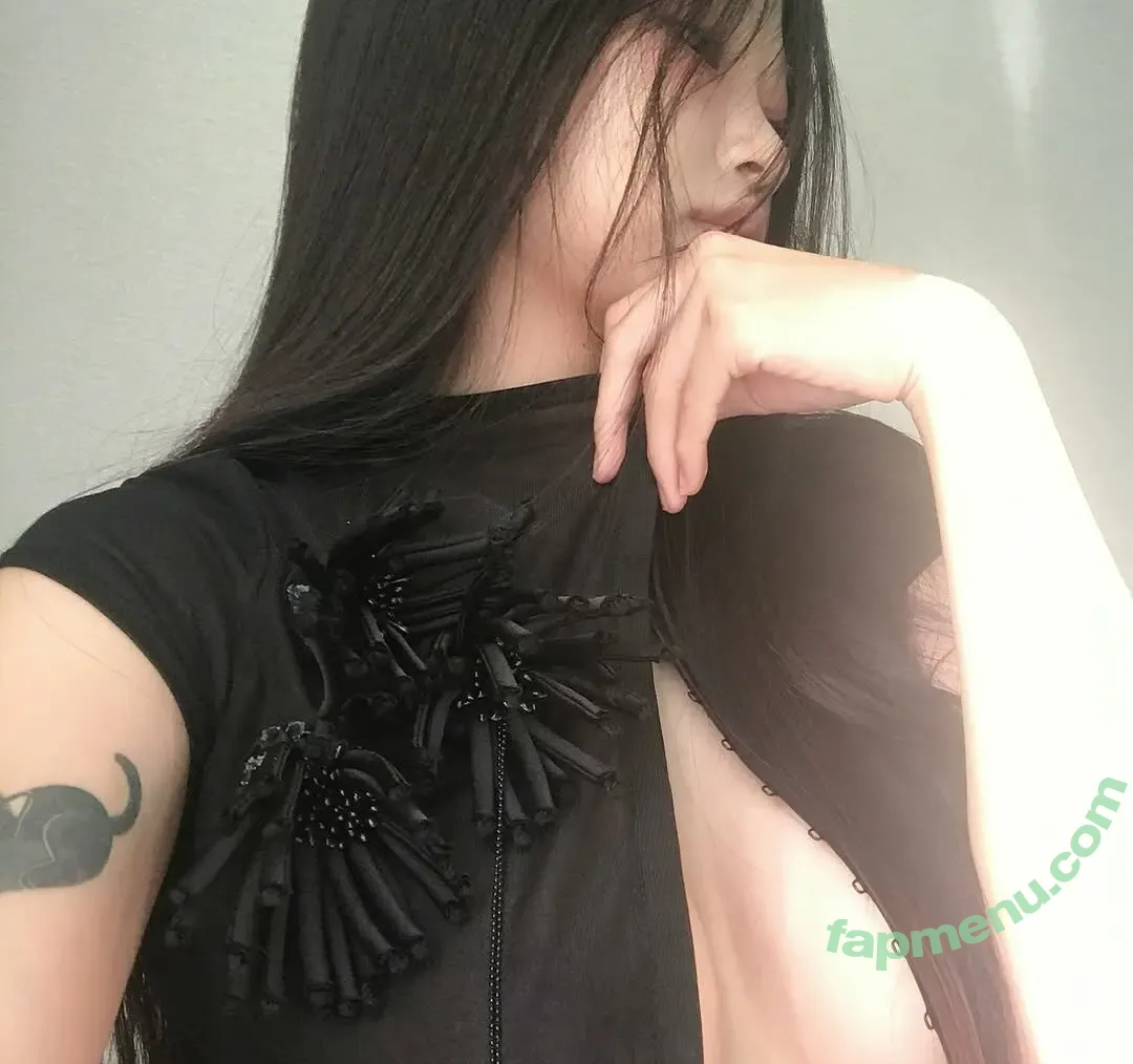 hiyrose nude photo #0040 (Gigi)