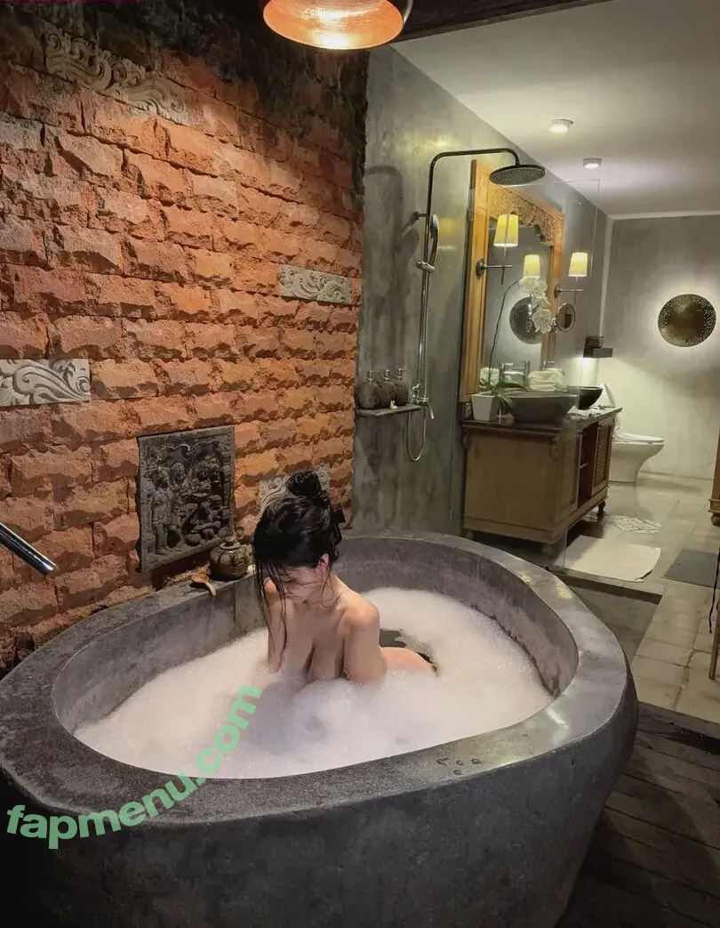 hiyrose nude photo #0059 (Gigi)