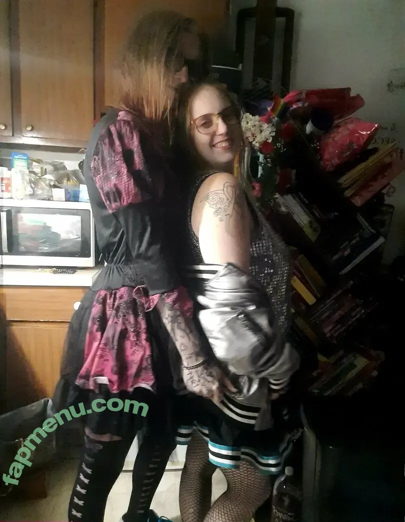 hksmilf90 nude photo #0077 (hksmilf90)