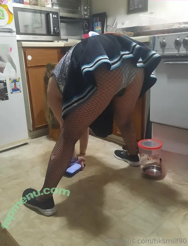 hksmilf90 nude photo #0080 (hksmilf90)