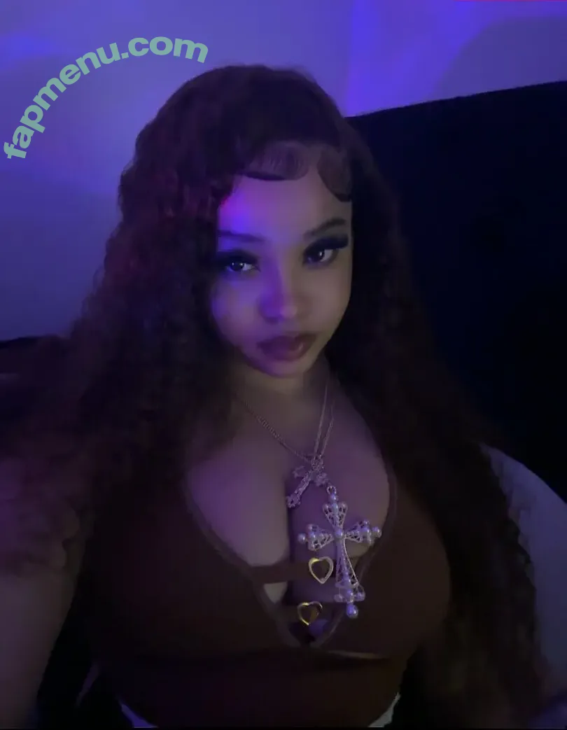 Hldmyblunt nude photo #0015 (_bluntblunt / sukanese)