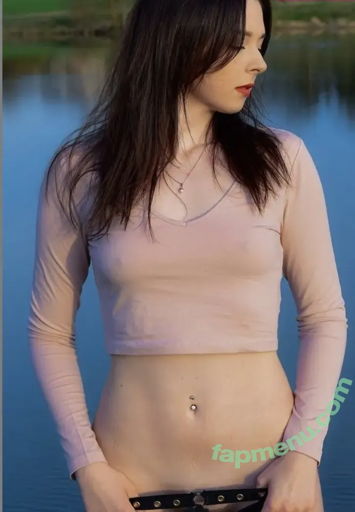 Hnnhofficial nude photo #0019 (Hnnhofficial)