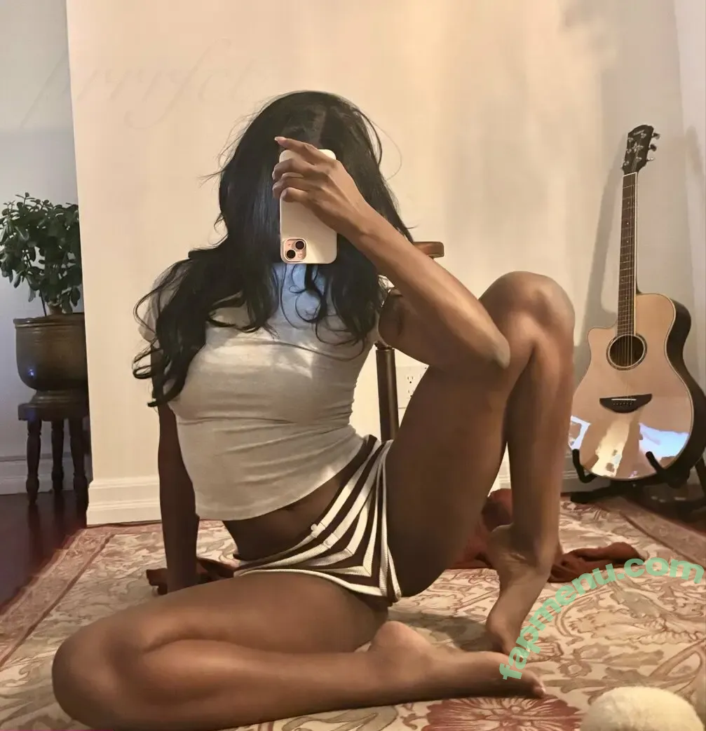 hnykitea nude photo #0050 (hnykitea)