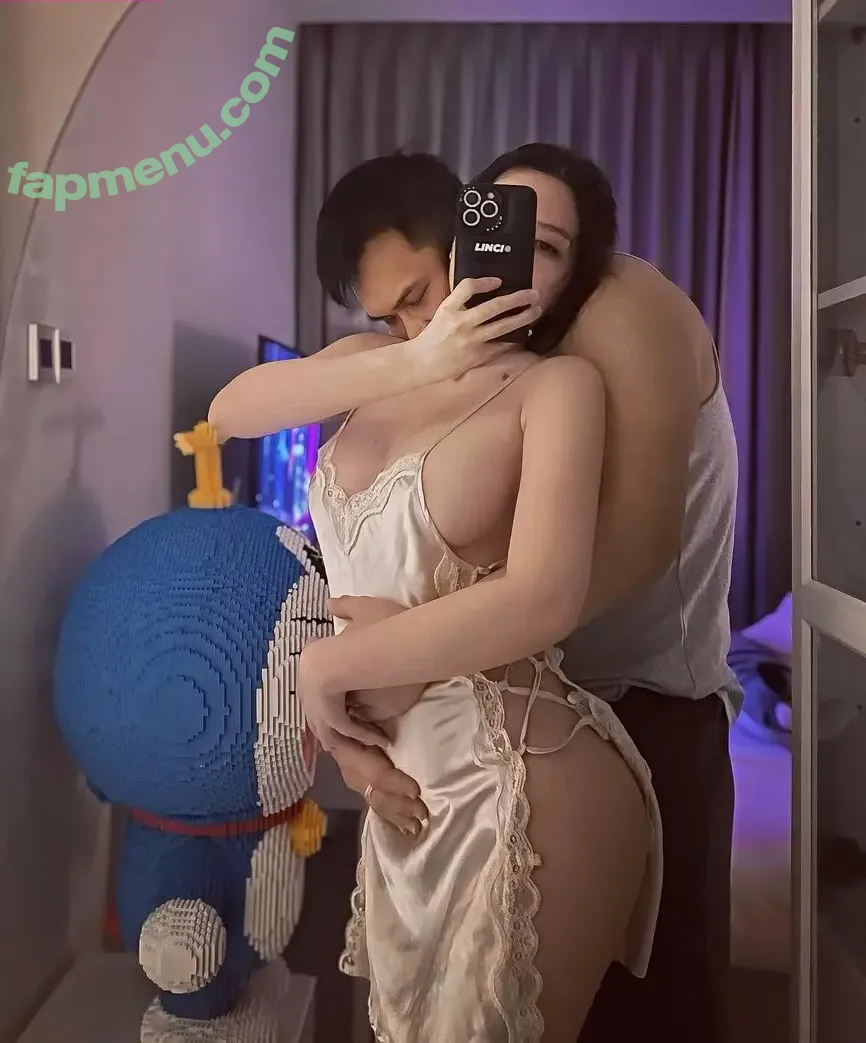 Hoàng Nhân Linh Chi nude photo #0178 (hoangnhanlinhchii)