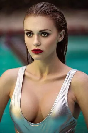 Holland Roden / hollandroden nude photo #0018